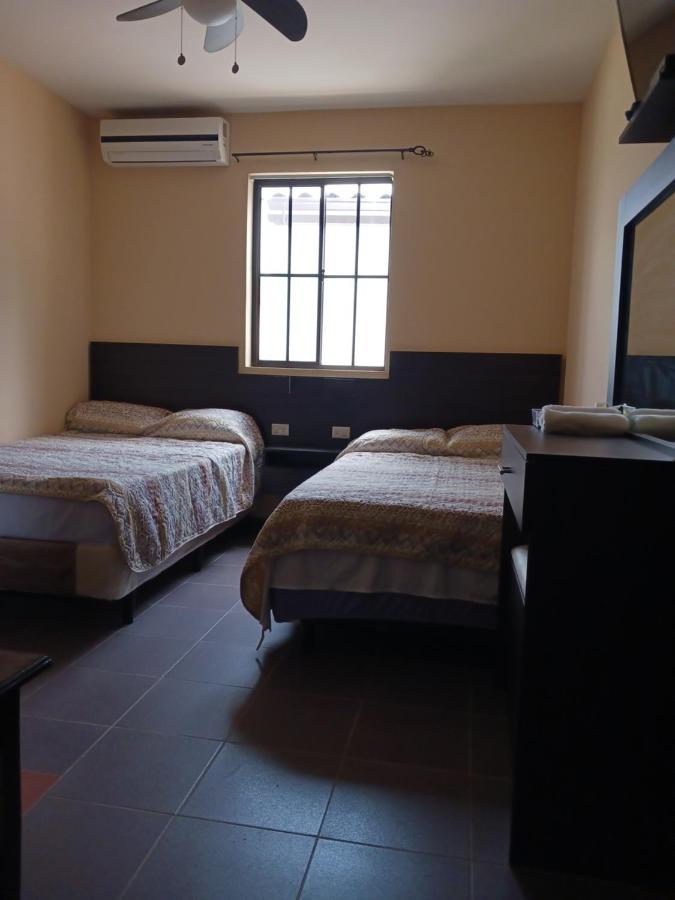 Habitaciones Casa Cuscatlan Tamanique Pokoj fotografie