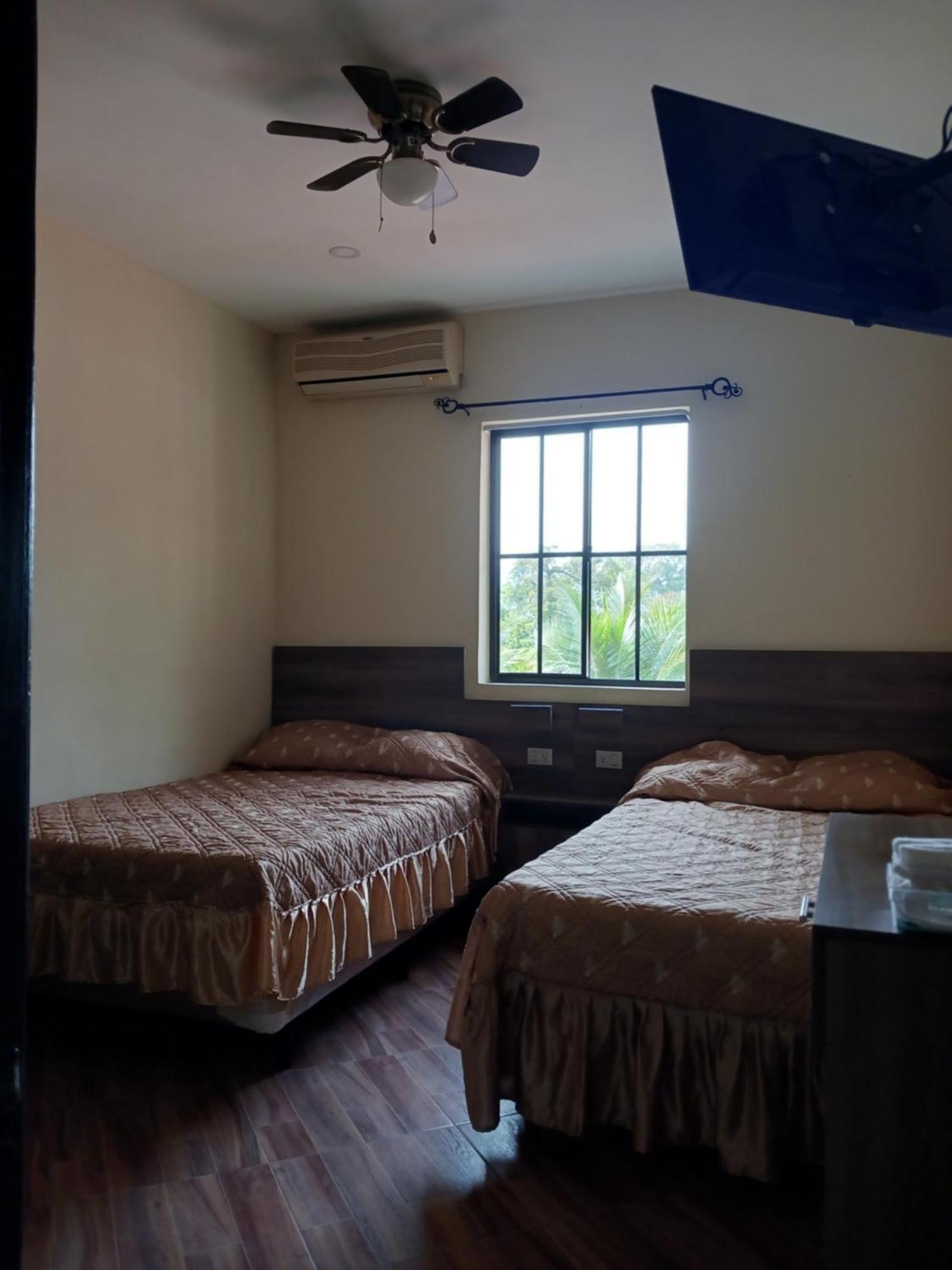 Habitaciones Casa Cuscatlan Tamanique Pokoj fotografie